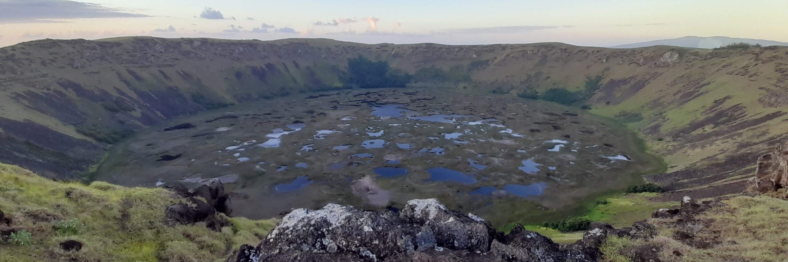 Rano Kau, mirador y cráter en Rapa Nui