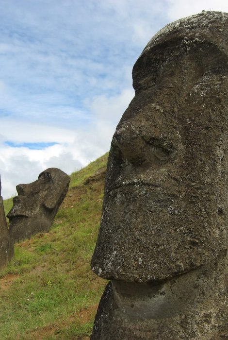 moai_de_isla_de_pascua_rano_raraku